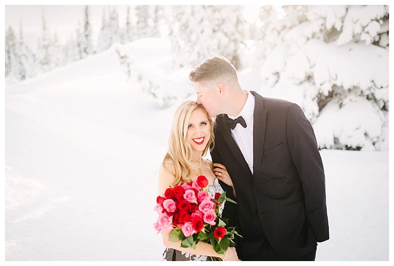 7 Ways To Make Your Couples Photoshoot Perfect (according to a pro photographer!)