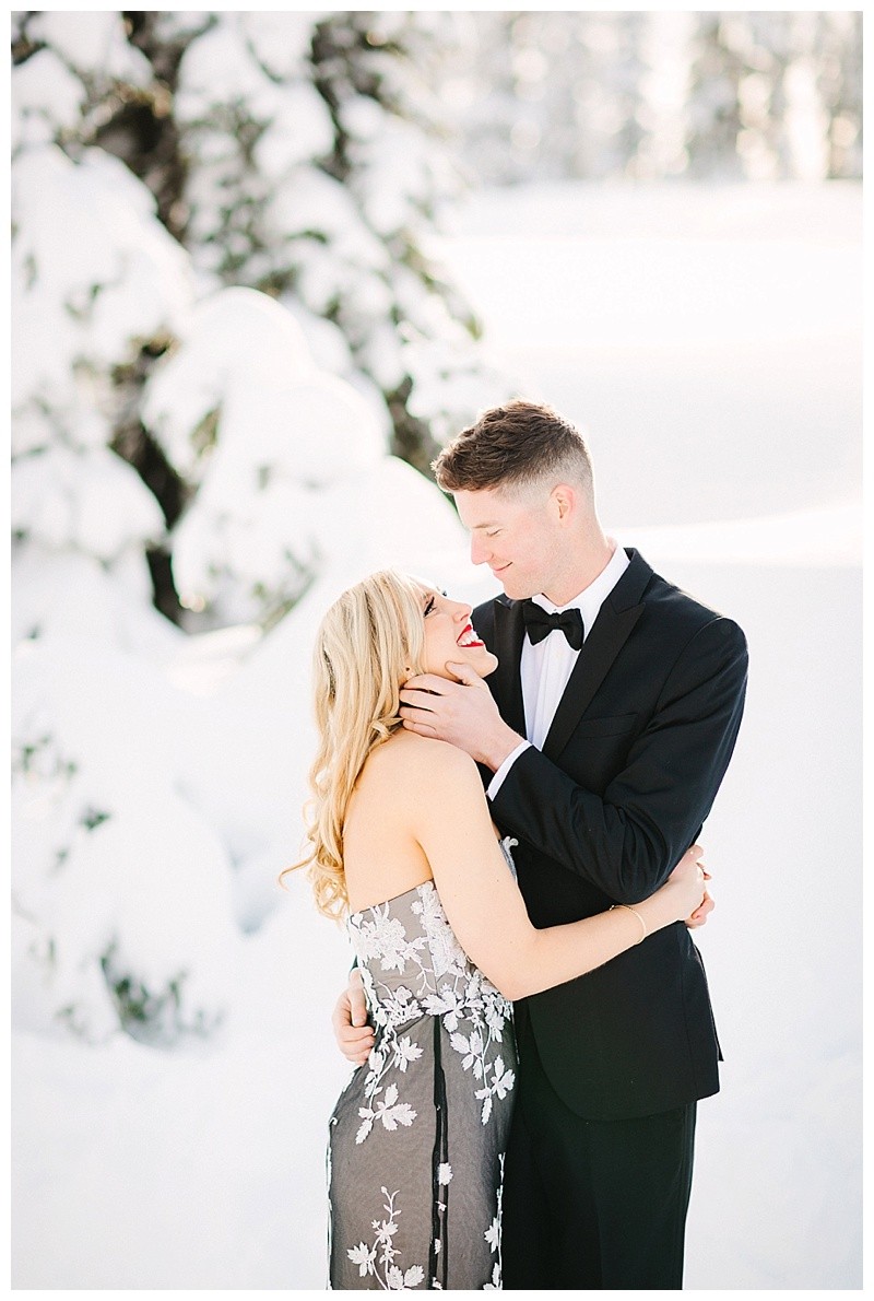 7 Ways To Make Your Couples Photoshoot Perfect (according to a pro photographer!)