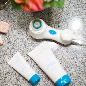blush and camo, clarisonic, beauty product, beauty blogger