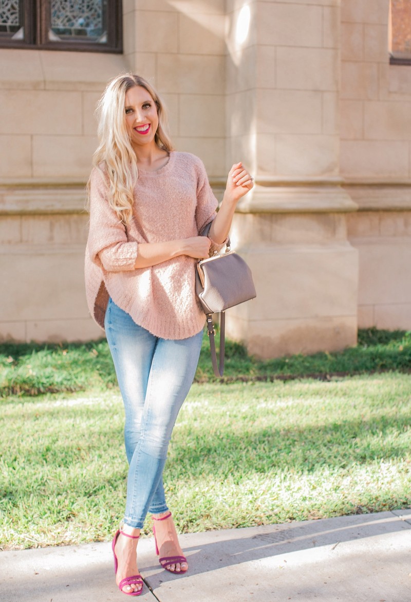 blush and camo, lou and grey, casual style, H&M denim, jemma handbag, jemma purse