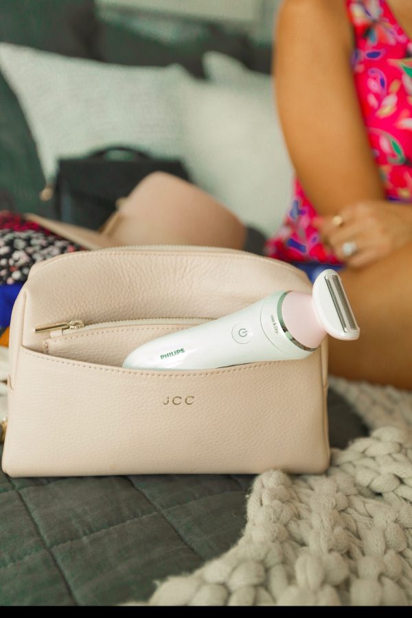 THE BEST ITEMS TO PACK FOR VACATION - Blush & Camo